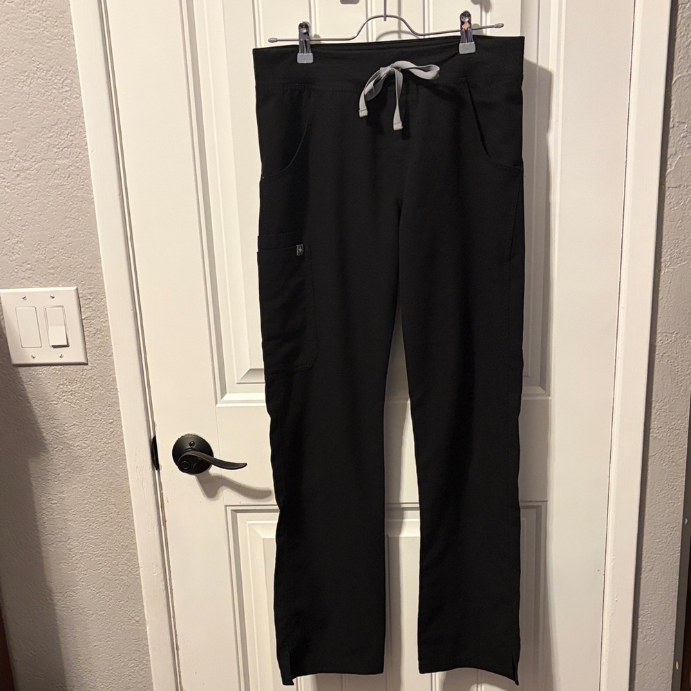 Figs Kade Black Scrub Pants